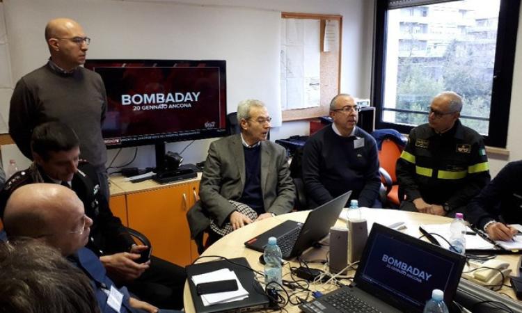 Bomba day ad Ancona: evacuate 12mila persone. In corso le operazioni di bonifica Bomba day ad Ancona: evacuate 12mila persone. In corso le operazioni di bonifica