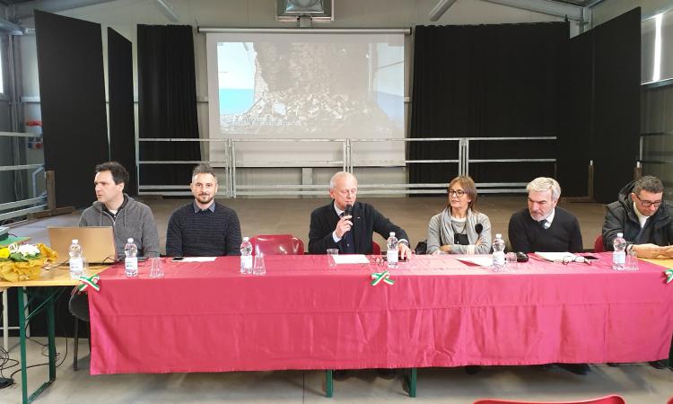 Caldarola, nuovo plesso scolastico "Simone De Magistris" Caldarola, nuovo plesso scolastico "Simone De Magistris"