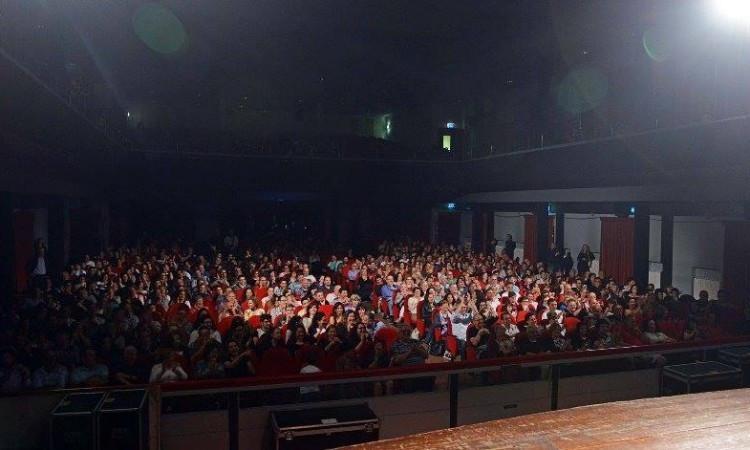 Civitanova, nota del direttore Cristina Gentili contro i messaggi apparsi su Facebook Civitanova, nota del direttore Cristina Gentili contro i messaggi apparsi su Facebook