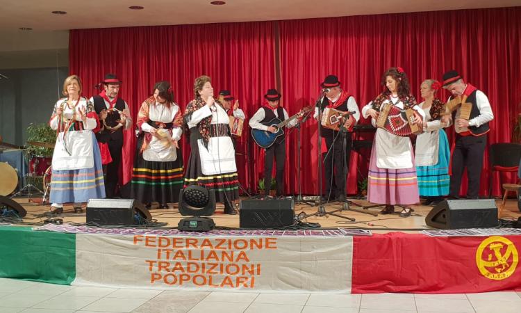 " Li matti de Montecò" alla rassegna nazionale di musica popolare (Foto) " Li matti de Montecò" alla rassegna nazionale di musica popolare (Foto)
