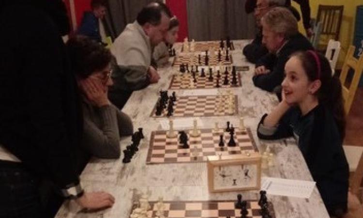 Recanati, circolo scacchi al Pub2000: prossimamente altri tornei