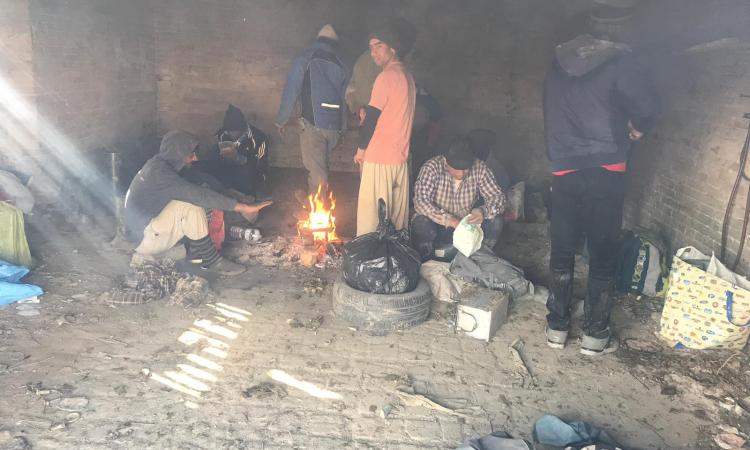 Contrasto al "caporalato" e all'immigrazione clandestina: 62 persone identificate (VIDEO) Contrasto al "caporalato" e all'immigrazione clandestina: 62 persone identificate (VIDEO)