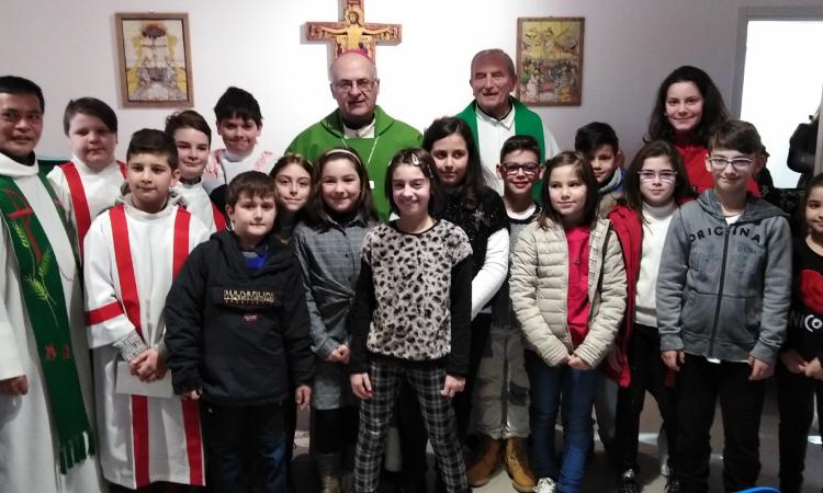 San Ginesio dà il benvenuto al Vescovo Massara. (FOTO)