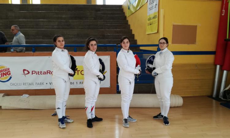Bella prova della Macerata Scherma a Fano nella gara regionale di spada