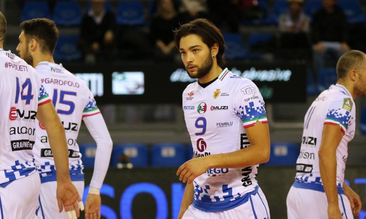 Volley Potentino. Paolo Di Silvestre è pronto per la Marpel Arena. "Nel derby dovremo restare lucidi" Volley Potentino. Paolo Di Silvestre è pronto per la Marpel Arena. "Nel derby dovremo restare lucidi"