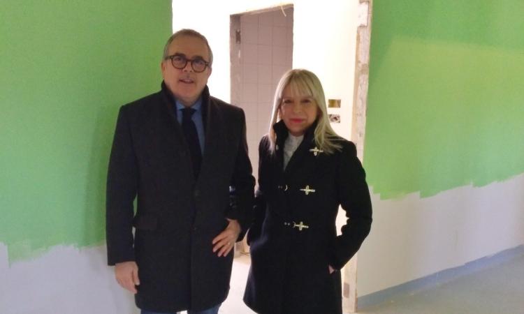 San Severino, visita del sindaco al cantiere del terzo piano dell'ospedale: "Entro fine Marzo la conclusione dei lavori" San Severino, visita del sindaco al cantiere del terzo piano dell'ospedale: "Entro fine Marzo la conclusione dei lavori"