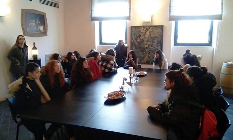 Recanati, la 3^ F del Linguistico partecipa al concorso di idee "Piazza Affari Tedesco" (FOTO)