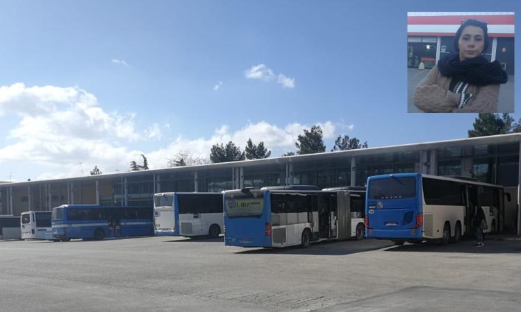 Macerata, autista crea il panico al Terminal: offese ragazze minorenni. Corridonia insorge