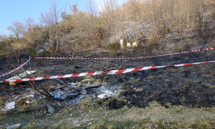 San Severino, in fiamme 4 ettari di bosco: identificato l'autore dell'incendio (FOTO)