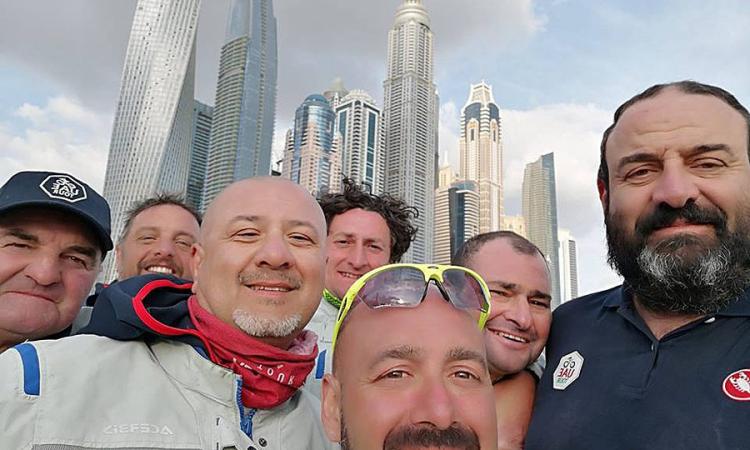 Dalla sabbia di Civitanova a quella degli Emirati: Marco Scarpetta all'UAE Tour 2019 (FOTO)