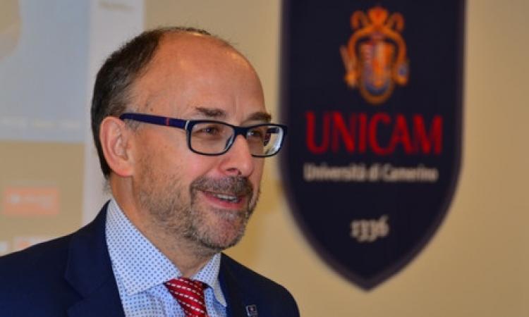 Unicam, venerdì 8 marzo in scena lo spettacolo "La relatività è un Genio" Unicam, venerdì 8 marzo in scena lo spettacolo "La relatività è un Genio"