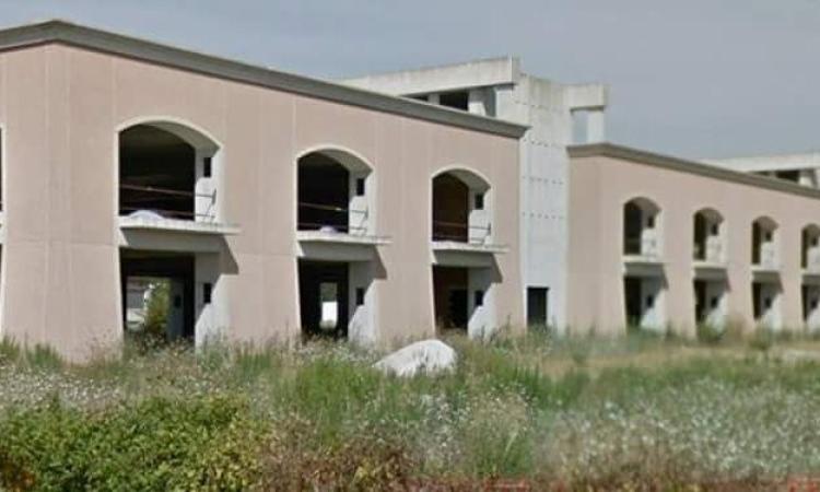 M5S Tolentino: "Cala il sipario su una gestione post-sisma imbarazzante" M5S Tolentino: "Cala il sipario su una gestione post-sisma imbarazzante"