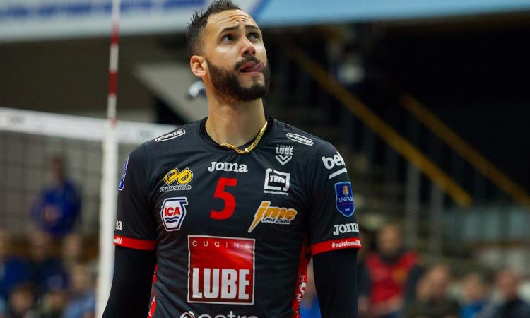 Il capitano della Lube Osmany Juantorena protagonista nel secondo appuntamento di #campionidacasa