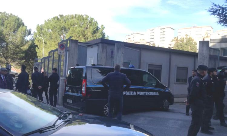 Processo Oseghale, al via la terza udienza: non si presenta la compagna del nigeriano (FOTO)