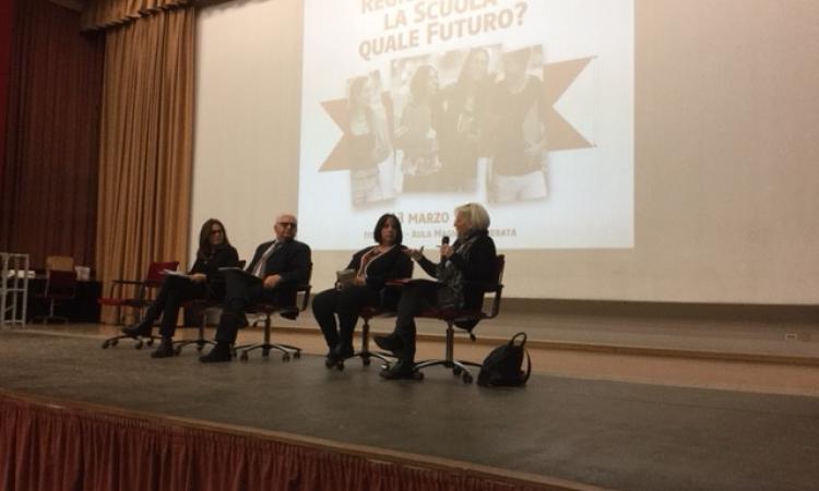 Regionalizzare la scuola quale futuro? : Snals Macerata apre un confronto sul tema