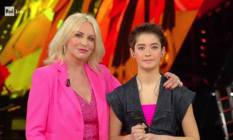Sanremo Young, questa sera la finale: la civitanovese Sofia Tornambene sogna la vittoria Sanremo Young, questa sera la finale: la civitanovese Sofia Tornambene sogna la vittoria
