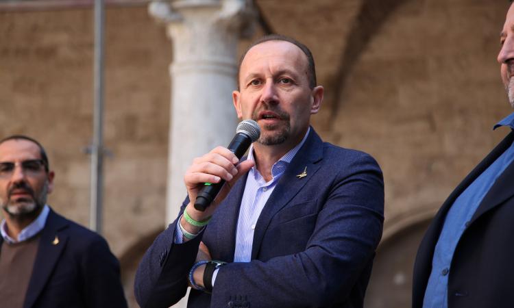 Civitanova, Arrigoni: "Solidarietà ai militanti della Lega aggrediti. La violenza non ci fermerà" Civitanova, Arrigoni: "Solidarietà ai militanti della Lega aggrediti. La violenza non ci fermerà"