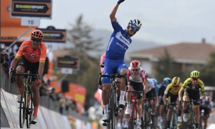 Tirreno-Adriatico, ordine arrivo sesta tappa Matelica-Jesi: Julian Alaphilippe vince in volata Tirreno-Adriatico, ordine arrivo sesta tappa Matelica-Jesi: Julian Alaphilippe vince in volata