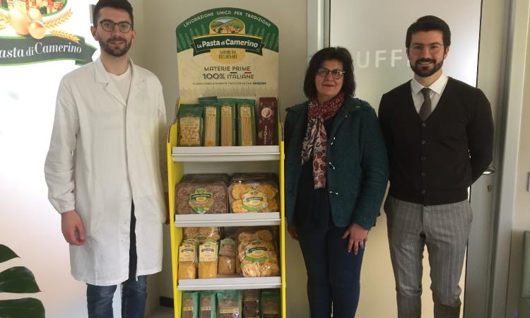 La Presidente della Cia Mirella Gattari in visita a La Pasta di Camerino La Presidente della Cia Mirella Gattari in visita a La Pasta di Camerino