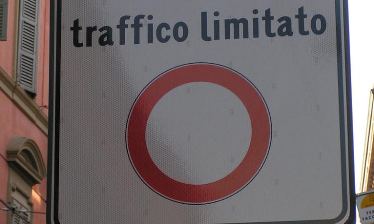 Macerata, torna tutti i giorni la ZTL dalle 0 alle 24