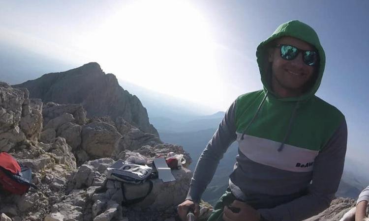 Montelupone, tragico incidente in moto: militare di 27 anni muore in Corsica Montelupone, tragico incidente in moto: militare di 27 anni muore in Corsica