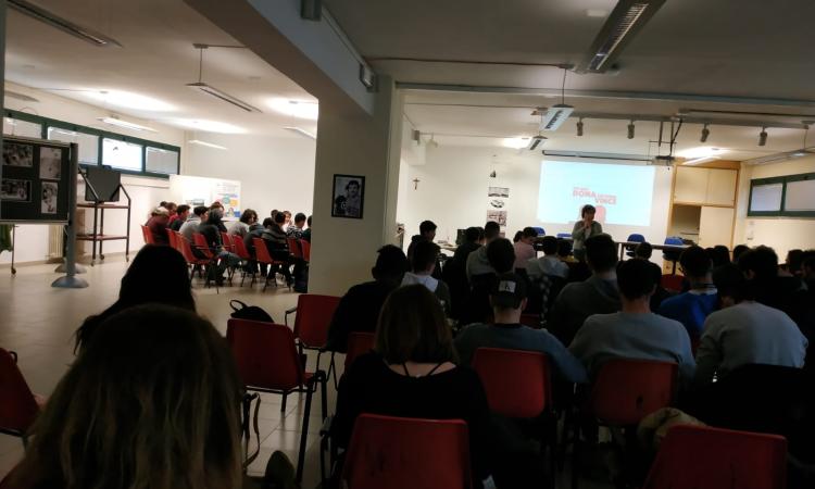 Recanati, presentato il progetto Donaction all'IIS Mattei Recanati, presentato il progetto Donaction all'IIS Mattei