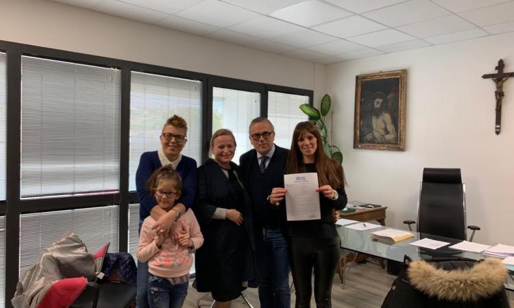 Civitanova, l'Associazione Help raccoglie 6mila firme per la guardia medica pediatrica Civitanova, l'Associazione Help raccoglie 6mila firme per la guardia medica pediatrica