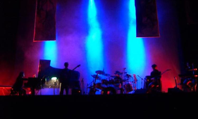 Macerata, Cinema Excelsior: il 31 maggio concerto dei Metronhomme Macerata, Cinema Excelsior: il 31 maggio concerto dei Metronhomme
