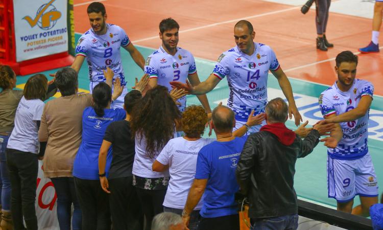 Volley, Serie A2: la Goldenplast Potenza Picena affronta Taviano agli ottavi dei playoff Volley, Serie A2: la Goldenplast Potenza Picena affronta Taviano agli ottavi dei playoff