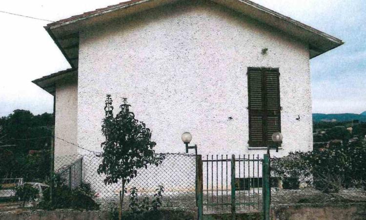 San Severino, un'altra famiglia rientra a casa. Più di ottanta le revoche di inagibilità dopo il sisma