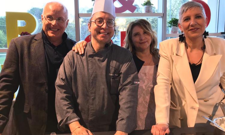 Montecosaro, "Pane&Cuore" fa centro: lo chef Mazzaroni brinda con Ambalt