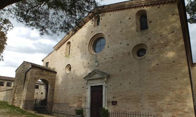 San Severino, taglio del nastro per la mostra "Santa Maria del Glorioso, 500 anni di fede" San Severino, taglio del nastro per la mostra "Santa Maria del Glorioso, 500 anni di fede"