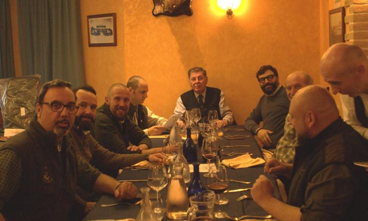 Macerata, grande partecipazione al pranzo sociale dell'associazione URCA Macerata, grande partecipazione al pranzo sociale dell'associazione URCA
