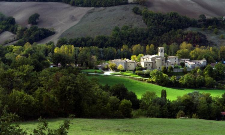 Valfornace, Legnini emana l'Ordinanza Speciale: stanziati quasi 6 milioni per la ricostruzione Valfornace, Legnini emana l'Ordinanza Speciale: stanziati quasi 6 milioni per la ricostruzione