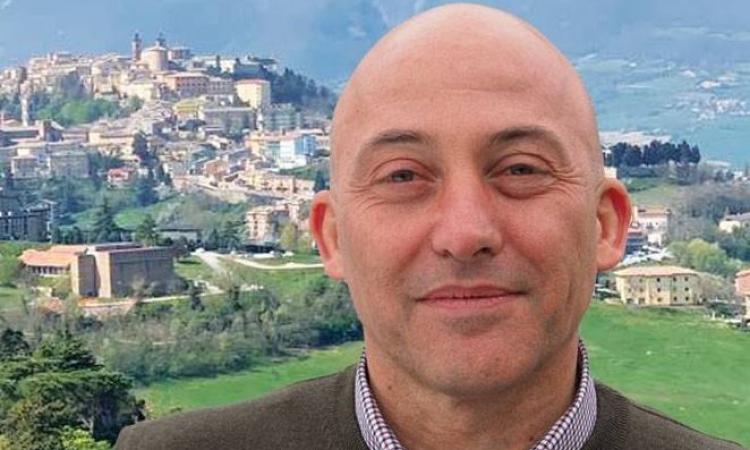 "Non possiamo permetterci di perdere niente": Sandro Sborgia replica alla lettera aperta del "cameriense lontano" "Non possiamo permetterci di perdere niente": Sandro Sborgia replica alla lettera aperta del "cameriense lontano"