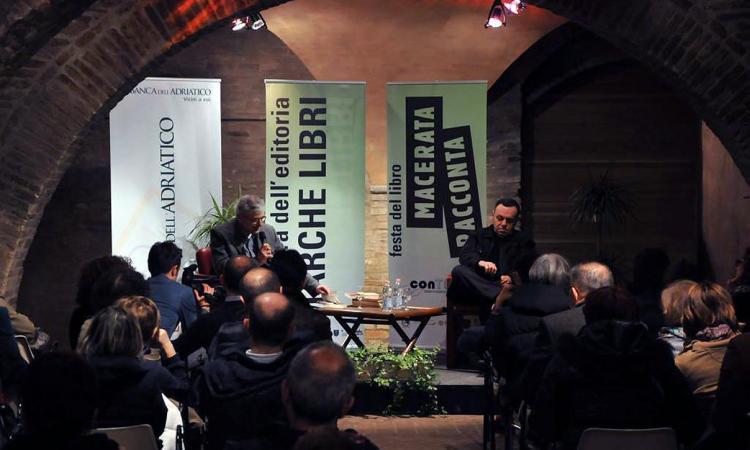 Anteprima Macerata Racconta con una nuova antologia di autori marchigiani e mostre: il programma