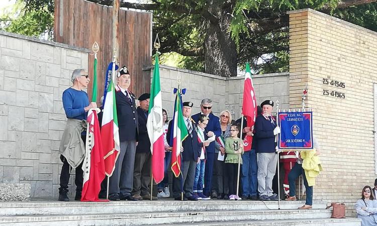 San Severino, celebrazione del 25 aprile con letture degli articoli della Costituzione e marcia sui sentieri della Memoria San Severino, celebrazione del 25 aprile con letture degli articoli della Costituzione e marcia sui sentieri della Memoria