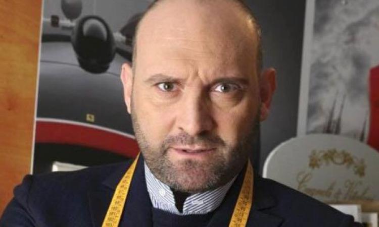 "Sarto fascista cocainomane": l'avvocato Renato Bianchini denunciato da Luca Paolorossi "Sarto fascista cocainomane": l'avvocato Renato Bianchini denunciato da Luca Paolorossi