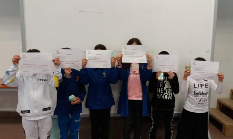 Al via le finali dei giochi matematici: gli alunni della "Lucatelli" alla finale di Milano Al via le finali dei giochi matematici: gli alunni della "Lucatelli" alla finale di Milano