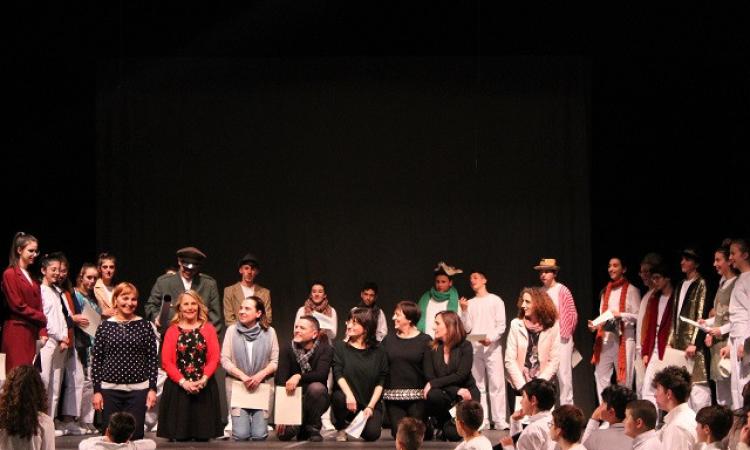 Castelraimondo, gli studenti dello "Strampelli" alla Rassegna Nazionale di Teatro della Scuola