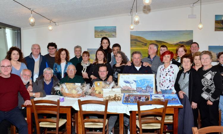 Colmurano e Castelluccio di Norcia: quando la terra non ha confini (FOTO) Colmurano e Castelluccio di Norcia: quando la terra non ha confini (FOTO)