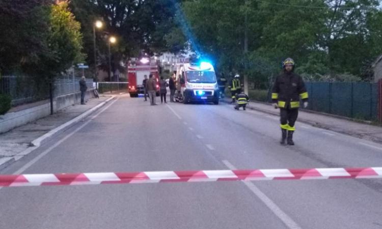 Tragedia a Passo di Treia, muore un giovane investito da un'auto Tragedia a Passo di Treia, muore un giovane investito da un'auto