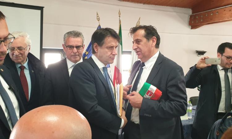 Il sindaco di San Ginesio a Norcia per l'incontro con il premier Giuseppe Conte