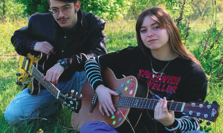 Civitanova, due giovani cantautori Asia Ghergo e Marco Martellini in concerto al cine-teatro "Conti"