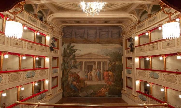 San Severino, concorso fotografico "Marche on Stage": anche il teatro Feronia in gara San Severino, concorso fotografico "Marche on Stage": anche il teatro Feronia in gara