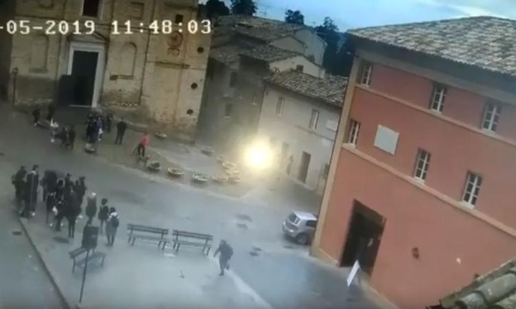 Recanati, i Carabinieri denunciano un pregiudicato per concorso in rapina (VIDEO) Recanati, i Carabinieri denunciano un pregiudicato per concorso in rapina (VIDEO)