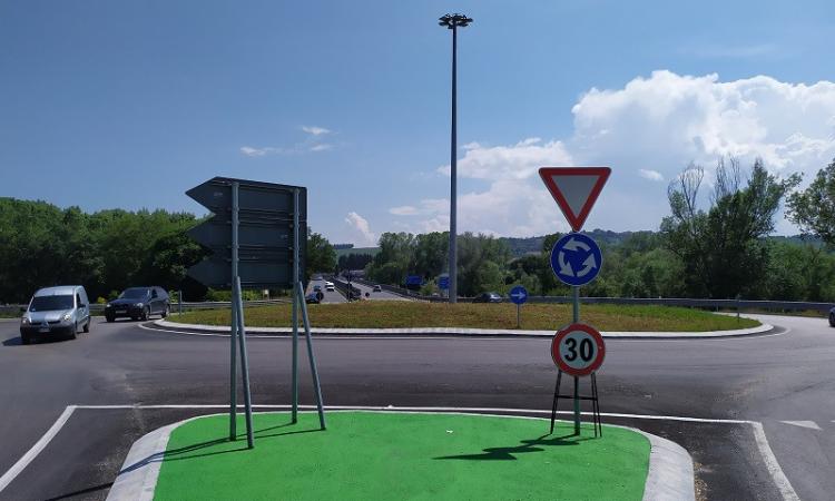 Montecosaro, chiusura notturna per lavori della rotatoria lato Fermo sulla SP 78 bis