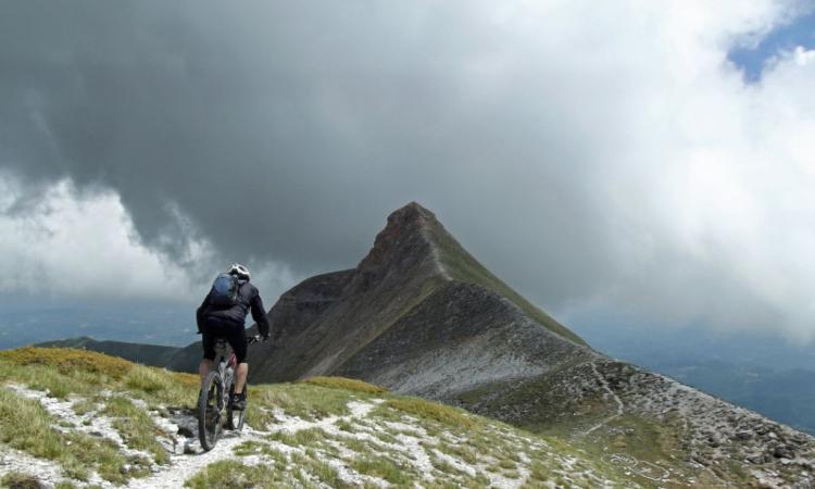 Sibillini Bikepacking, domani la presentazione: 200 bikers da 5 Paesi all’evento cicloturistico