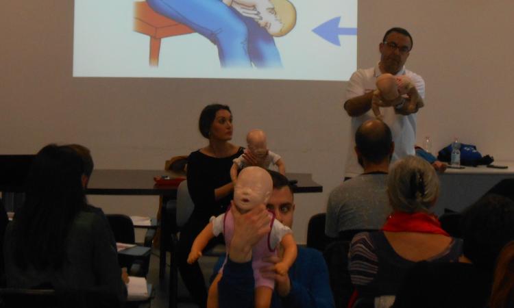 Civitanova, grande partecipazione  all'ASP Paolo Ricci per il corso "Bimbi Sicuri"