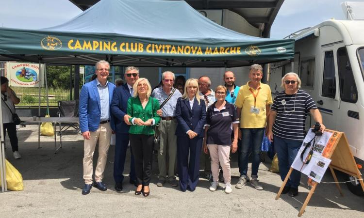 San Severino, camperisti civitanovesi alla scoperta delle bellezze della città grazie all'Incontro d'Estate San Severino, camperisti civitanovesi alla scoperta delle bellezze della città grazie all'Incontro d'Estate